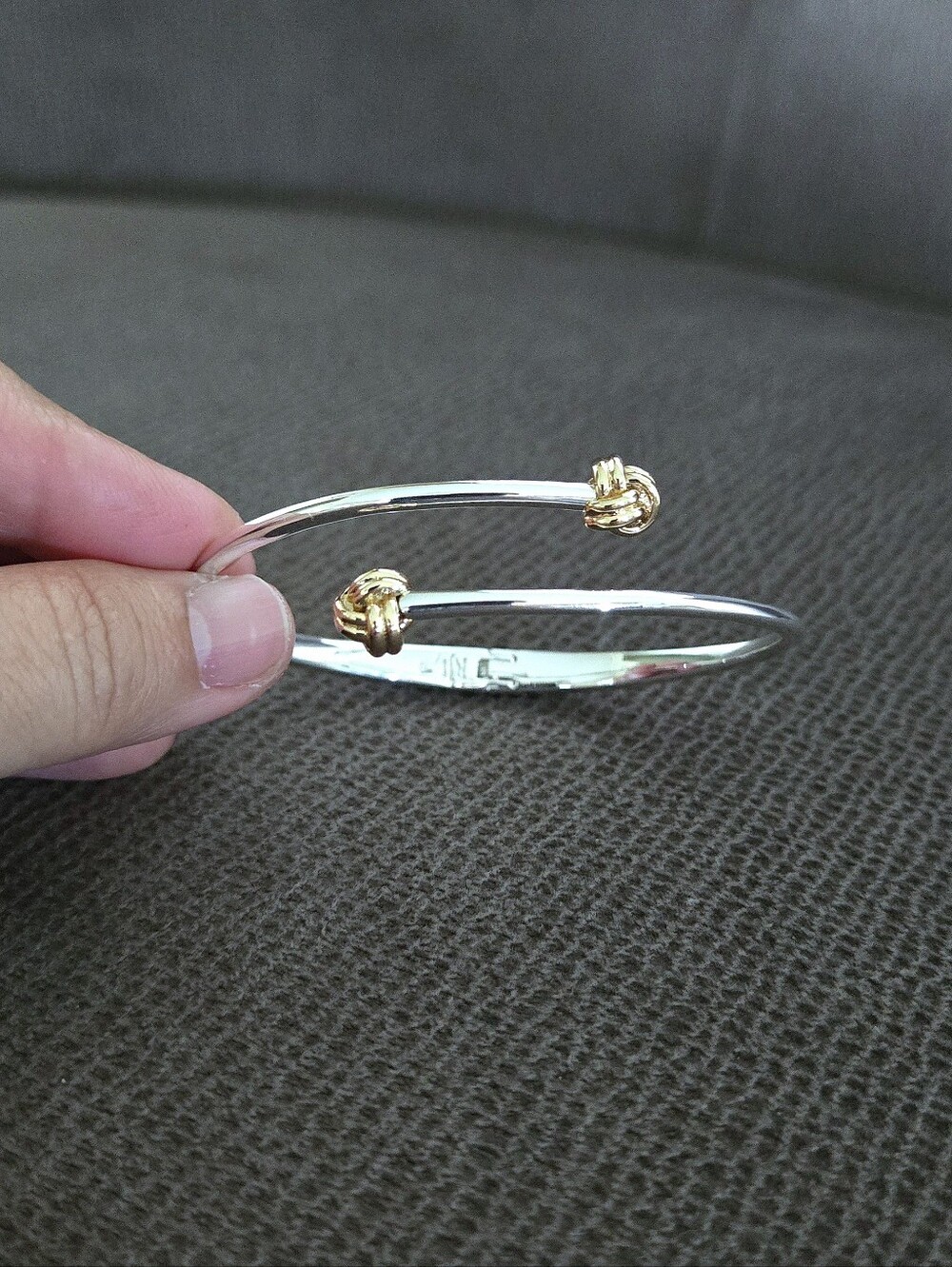 LAUREN Ralph Lauren Two✌️ Tone Knot Bypass Bangle Bracelet - NWT - Picture 12 of 16